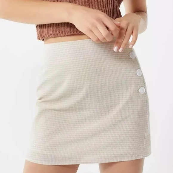 Urban Outfitters Stockholm Beige Button Mini Skirt - Picture 1 of 4